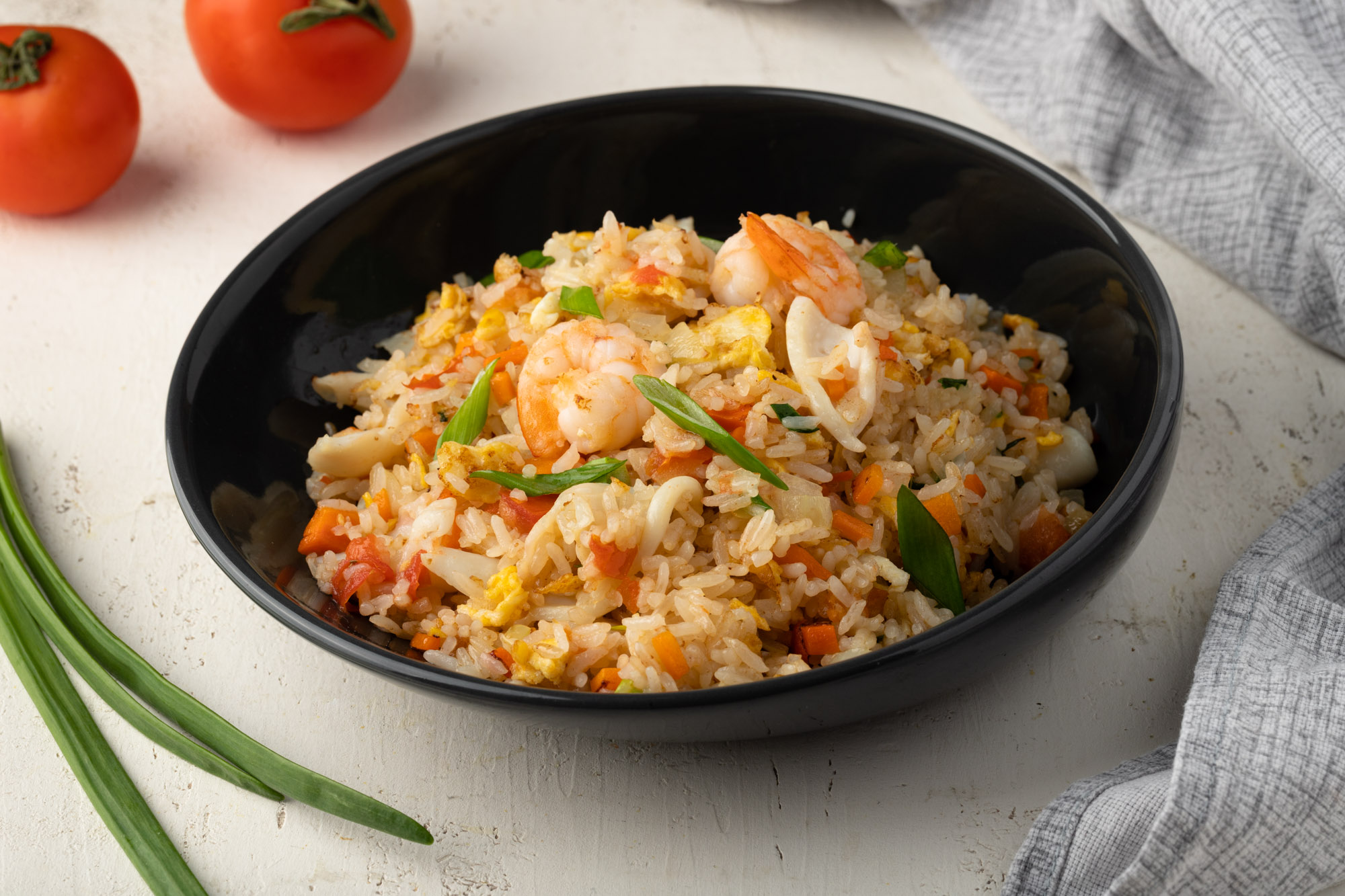 картинка Жаренный рис с морепродуктами от магазина Одежда+